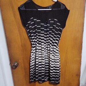 Womens NWOT Dress Forever 21 Size Small